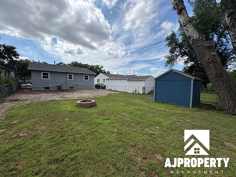 422 S Lincoln Ave — Photo 26