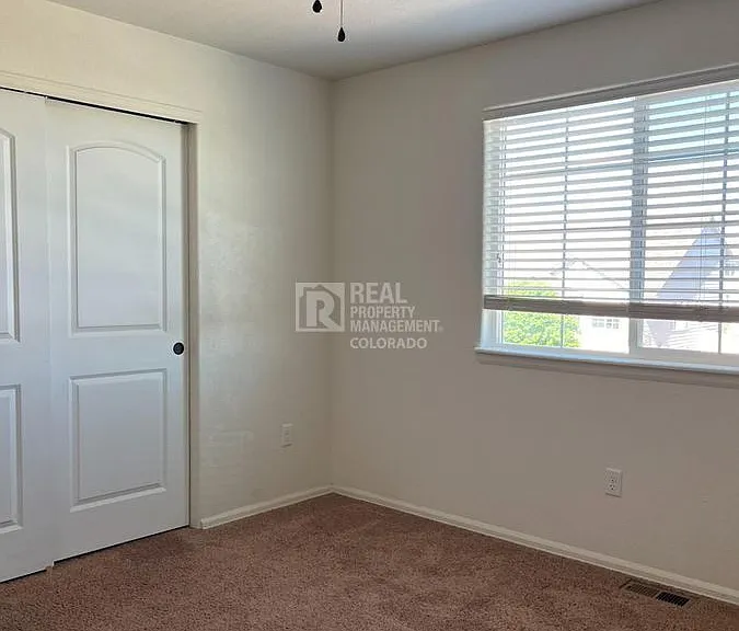 362 Shadowbrook Dr — Photo 32