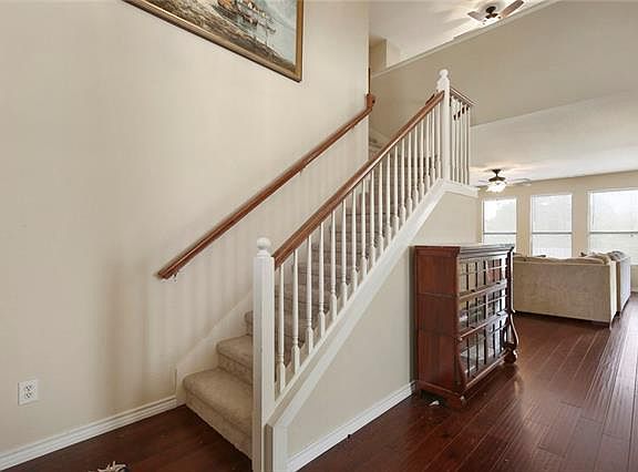 4th image of 2307 Savannah Dr