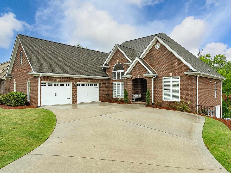 1st image of 6821 Rivercrest Dr