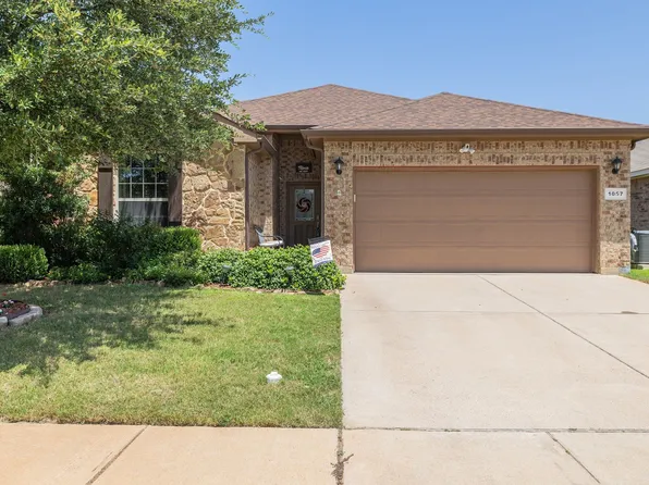 1057 Meadow Scape Dr, Burleson, TX 76028