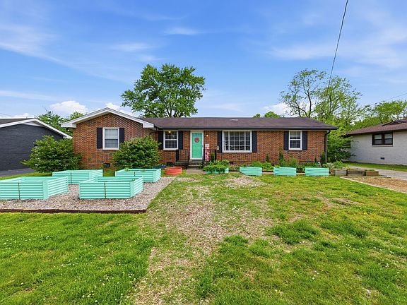 3rd image of 486 Rural Hill Rd