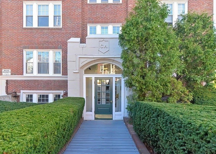 1st image of 21 Bradlee Rd APT 52