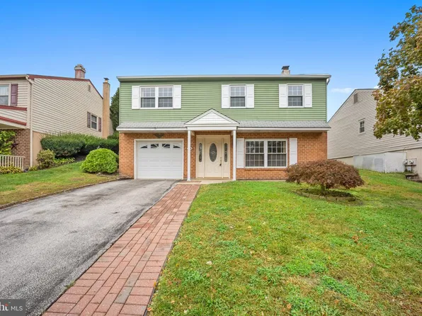 304 Crescent Hill Dr, Havertown, PA 19083