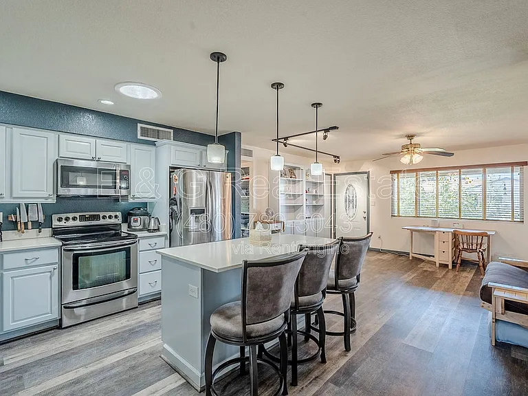 1022 W Apollo Ave — Photo 34