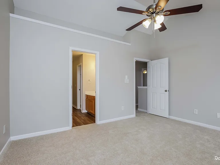 788 Avalon Springs Ct — Photo 9