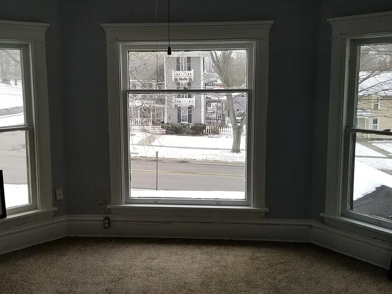 223 N Kalamazoo Ave #3 — Photo 11