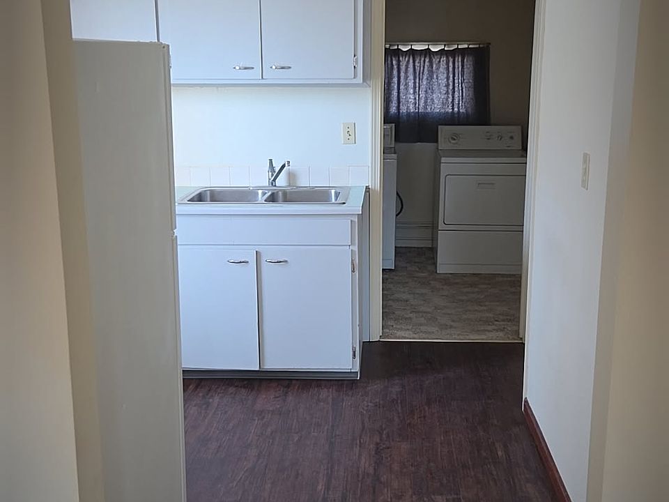 1st image of 710 New Hampshire St APT 1