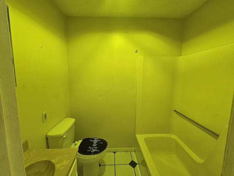 202 Rue Basin #D — Photo 6
