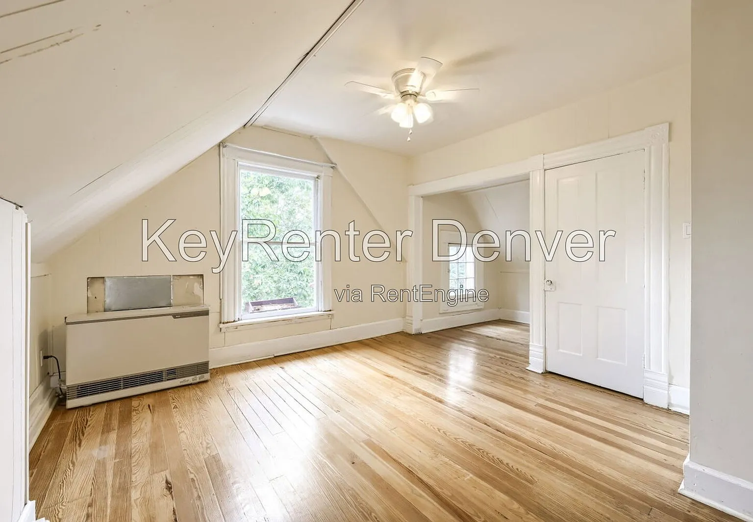 2 bed, 1.0 bath, 1700 sqft, $1,375 — Photo 4