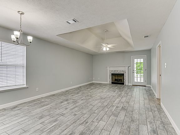 5th image of 790 Faircloth Commons Rd