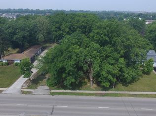 1511 N Main St, Normal, IL 61761