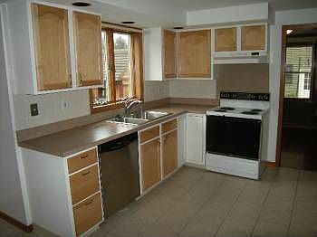 5th image of 7257 Leafcrest Ln