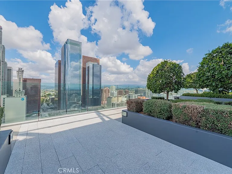 400 S Broadway Ave #1203 — Photo 56
