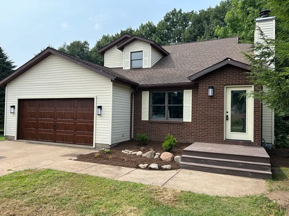 3938 Zimmerly Rd, Erie, PA 16506