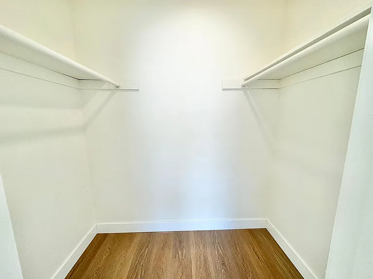 11075 Westminster Ave — Photo 30