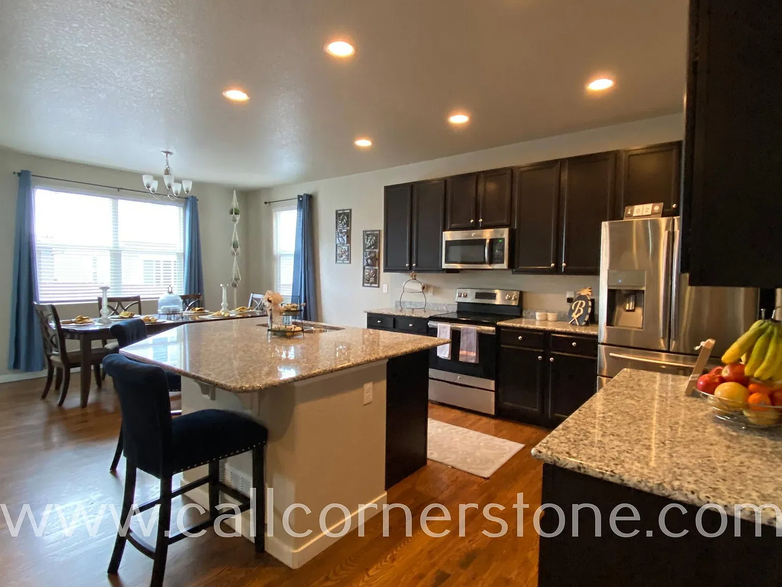 5 bed, 3.5 bath, 3162 sqft, $3,022 — Photo 4