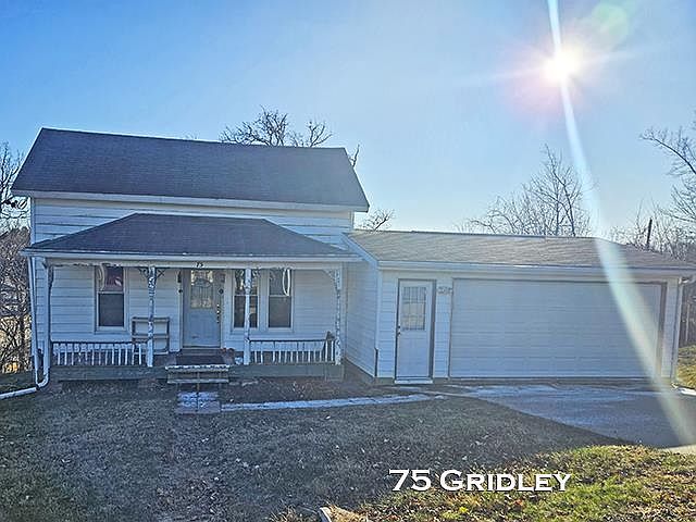 1st image of 75 E Gridley Ave