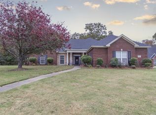 444 McKeithen Pl, Millbrook, AL 36054