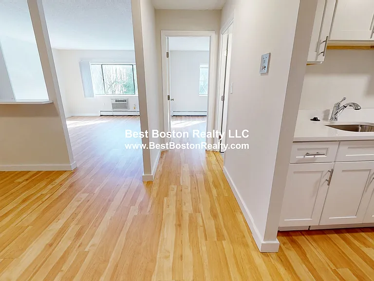19 Central Rd #7 — Photo 1