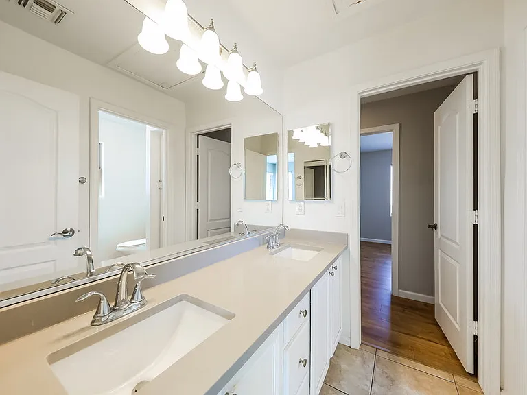 6427 W Silver Sage Ln — Photo 16