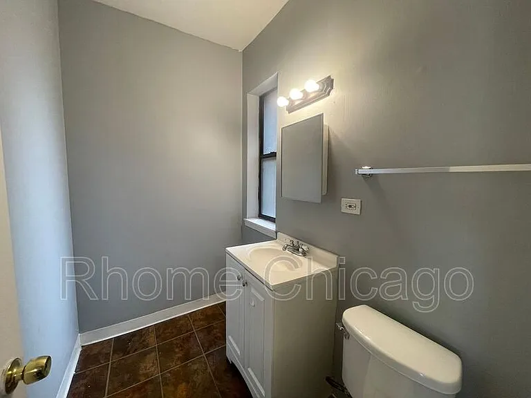 6938 S Clyde Ave #213 — Photo 11