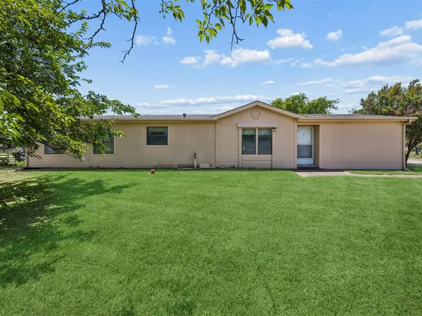 5701 Spring St, Alvarado, TX 76009