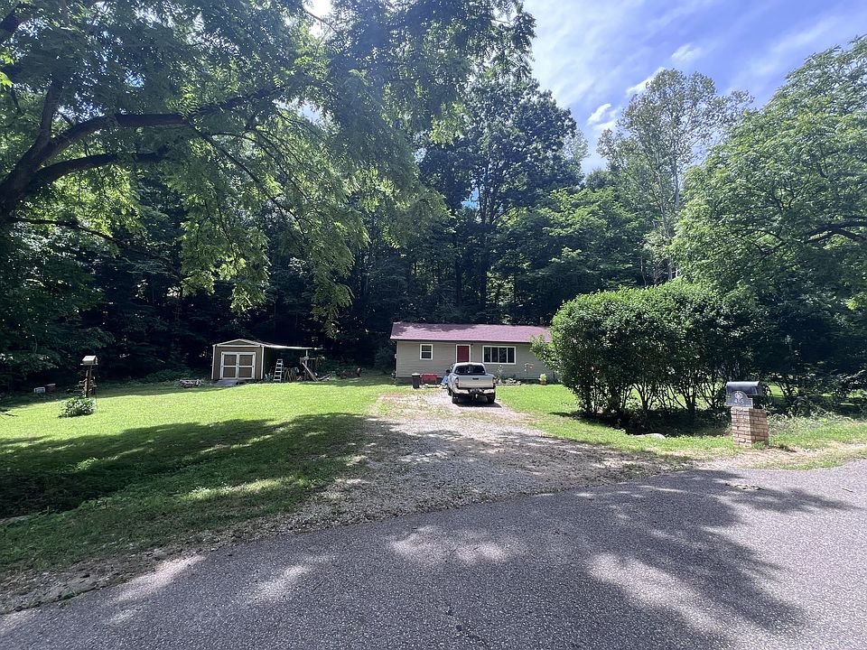 1st image of 455 Beasley Hollow Rd