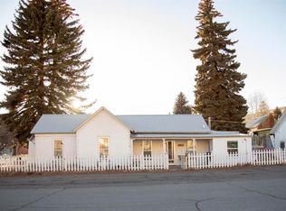 409 La Garita St, Creede, CO 81130