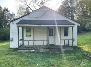 313 S Park Rd, Wadesboro, NC 28170