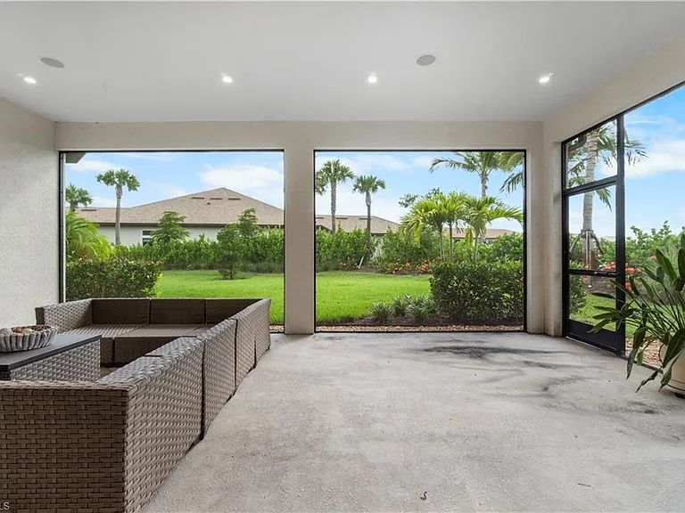 15312 Motta Way — Photo 18