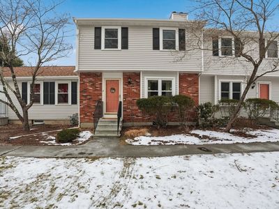1 Robin Cir APT 2, Norton, MA, 02766