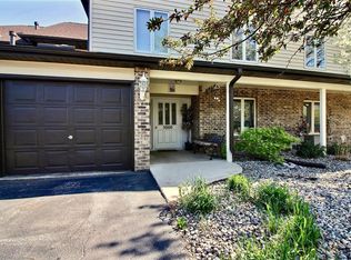 5000 Spinnaker Ln UNIT A, Crown Point, IN 46307