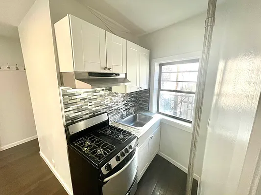 Rented by Hirsch Enterprises Incorporated | media 14