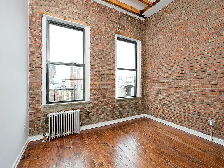 28 Forsyth St #18 — Photo 8