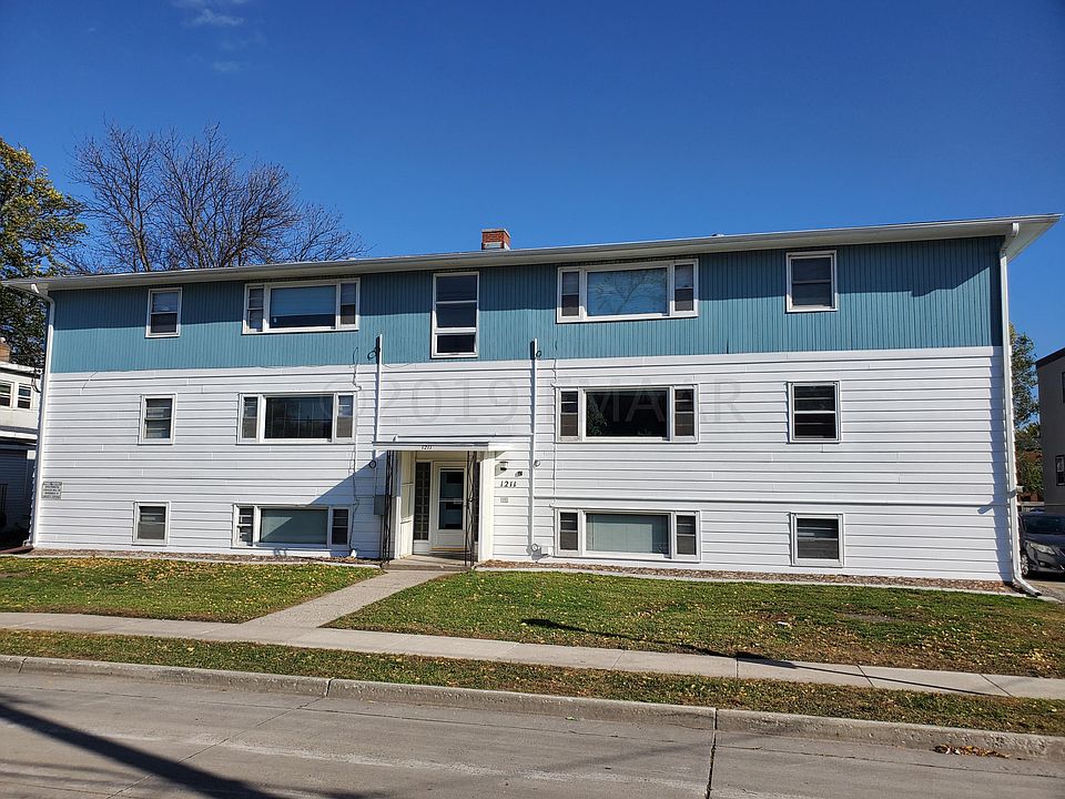 1211 11 1/2 St N, Fargo, ND 58102 | Zillow