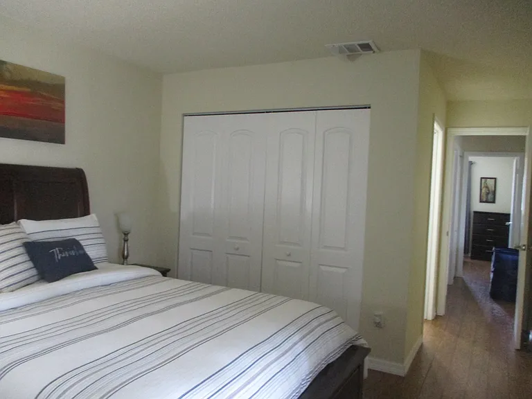 471 Insull Ct — Photo 10