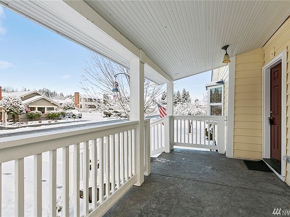 4th image of 209 Orchard Ave N
