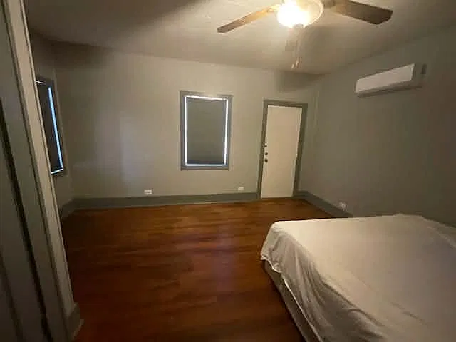 4 bed, 2000 sqft, $1,800 — Photo 2