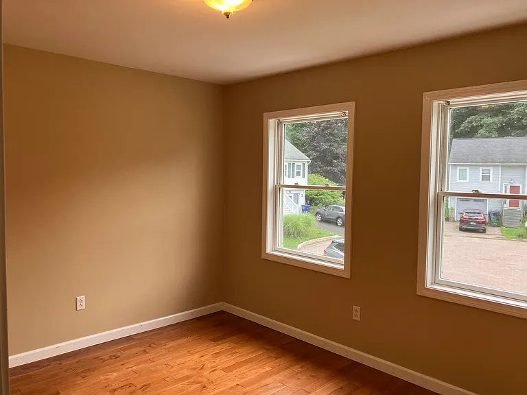 140 Birch Ct — Photo 10
