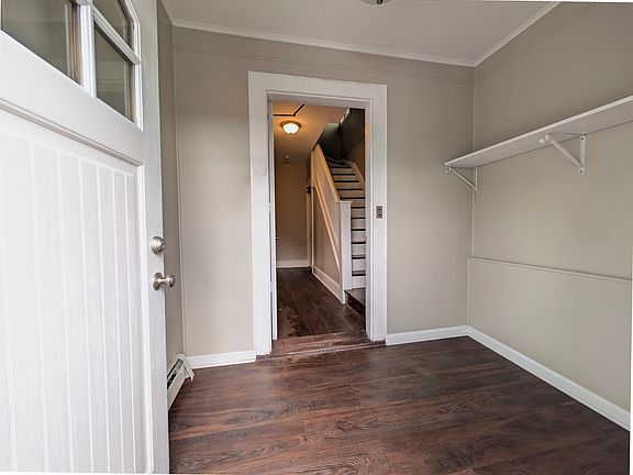 2nd image of 205 Cedar St Floor 1