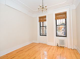105 E 15th St APT 1, New York, NY 10003