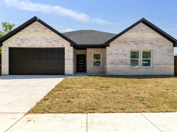2815 Sydney St, Fort Worth, TX 76105