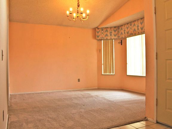 5th image of 26158 Dardanelle Ct