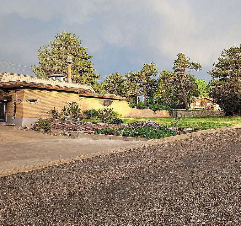 1st image of 114 Avenue N