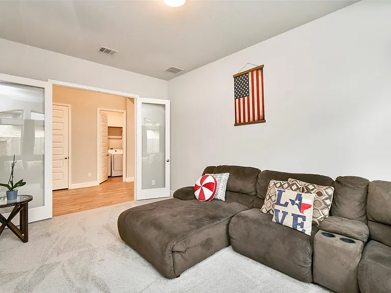 5042 Albany Shores Ln — Photo 14