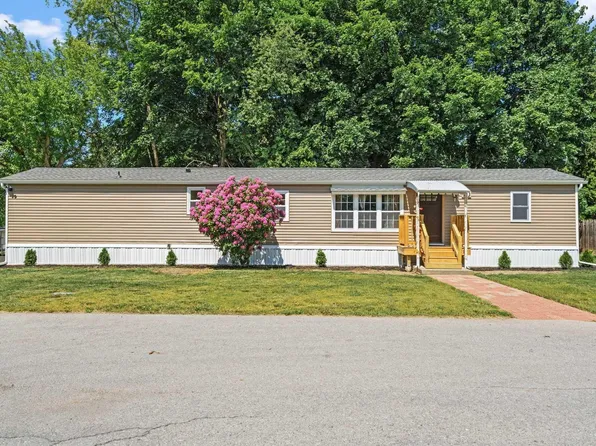 100 ELM Lane, Pleasant Valley, NY 12569