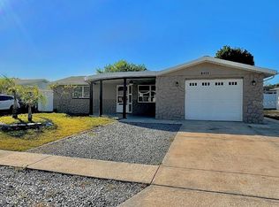 4915 Daphne St, New Port Richey, FL 34652