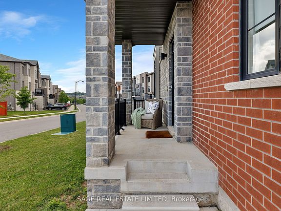 3rd image of 199 Tango Cres