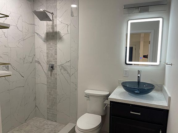 5th image of 739 Country Woods Cir Floor 1L